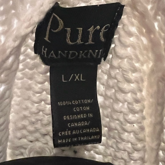 EUC Pure Hand Knit chunky cotton sweater - from Canada. - Picture 9 of 9